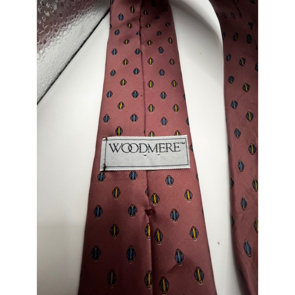 Woodmere 100% Silk Hand Made in Italy Necktie Geometric Pattern Burgundy Vintage - Picture 3 of 5